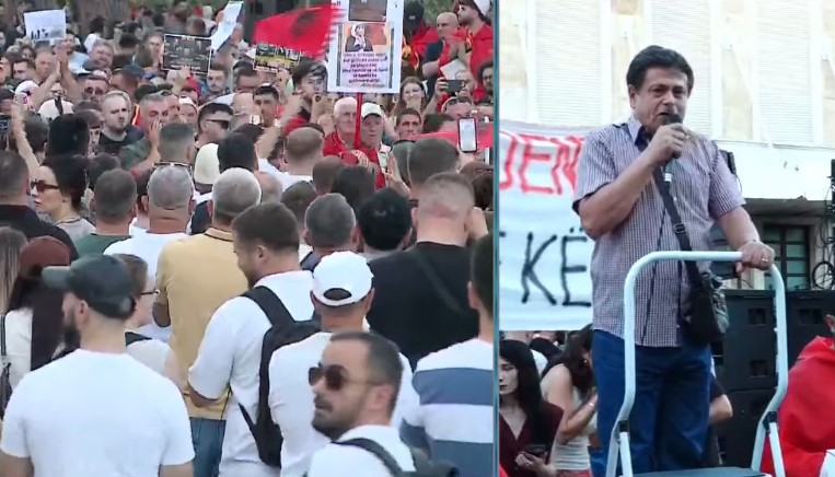 Protesta e 17 të për dorëheqjen e Ramës  profesori Lush Susaj  U jepen mundësi spurdhjakëve dhe jo intelektualëve  Studentët s i dëgjojnë kurrë
