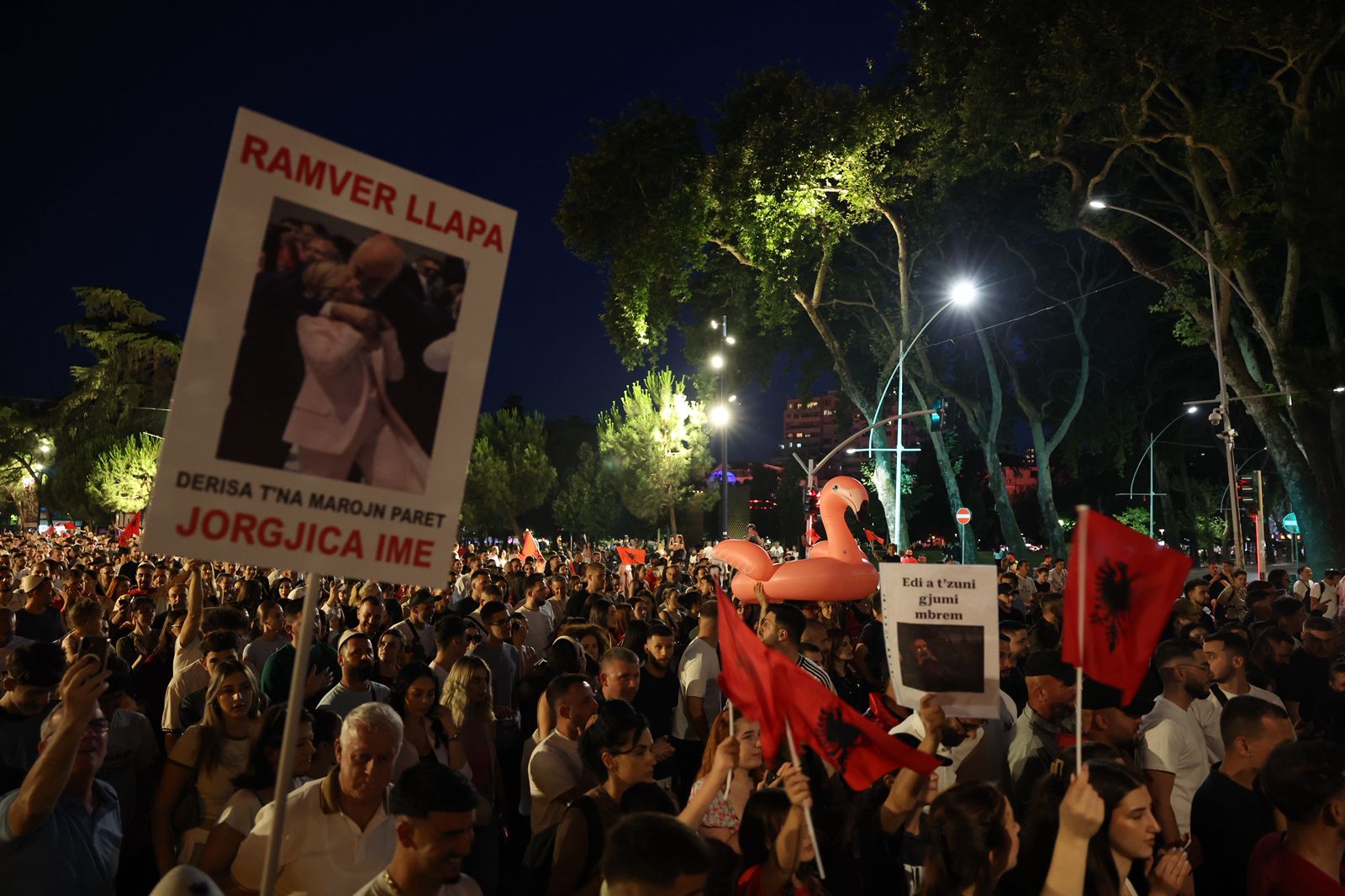 marshimi në rrugët e Tiranës (2)