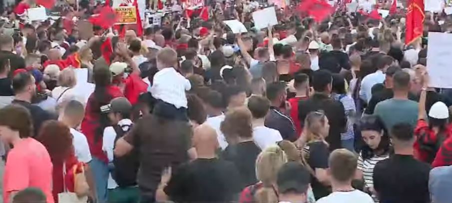 marshimi sot protesta
