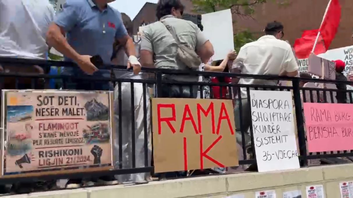 nju jork protesta