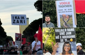 pankarta protesta e15