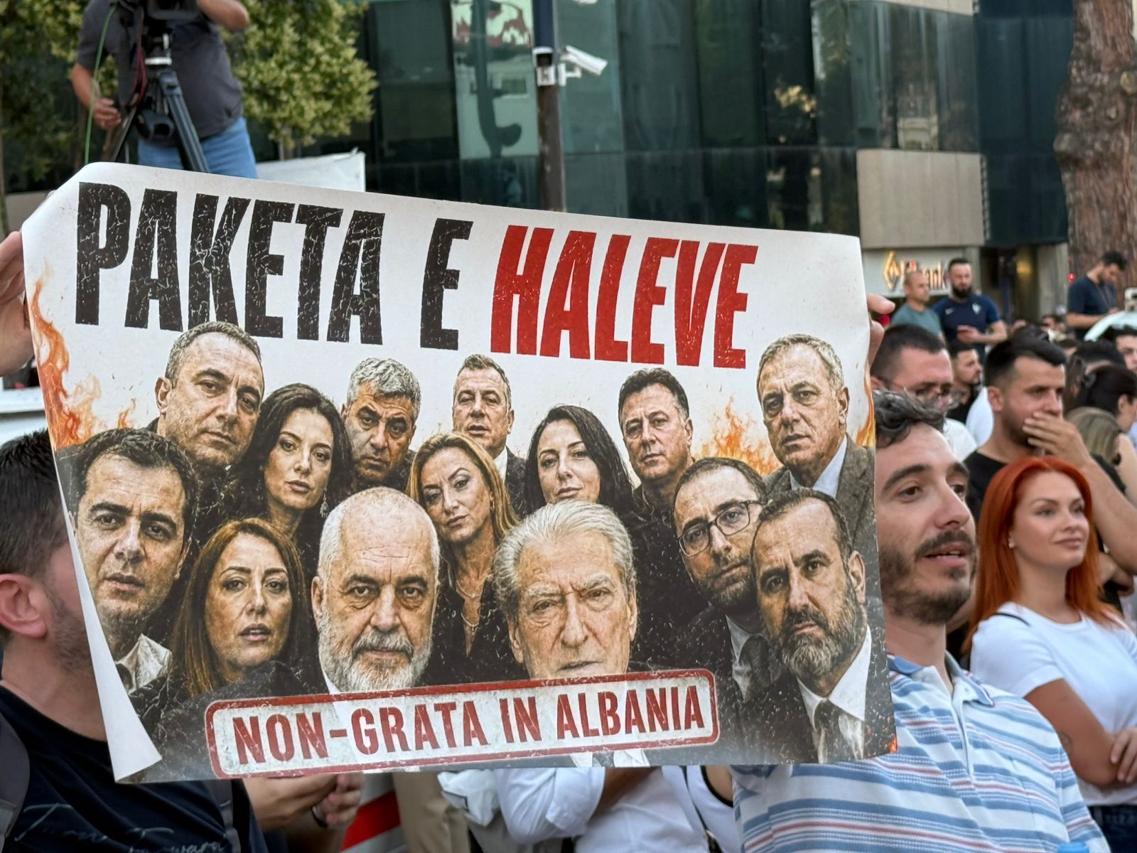 pankarta therese protesta e 17 (9)