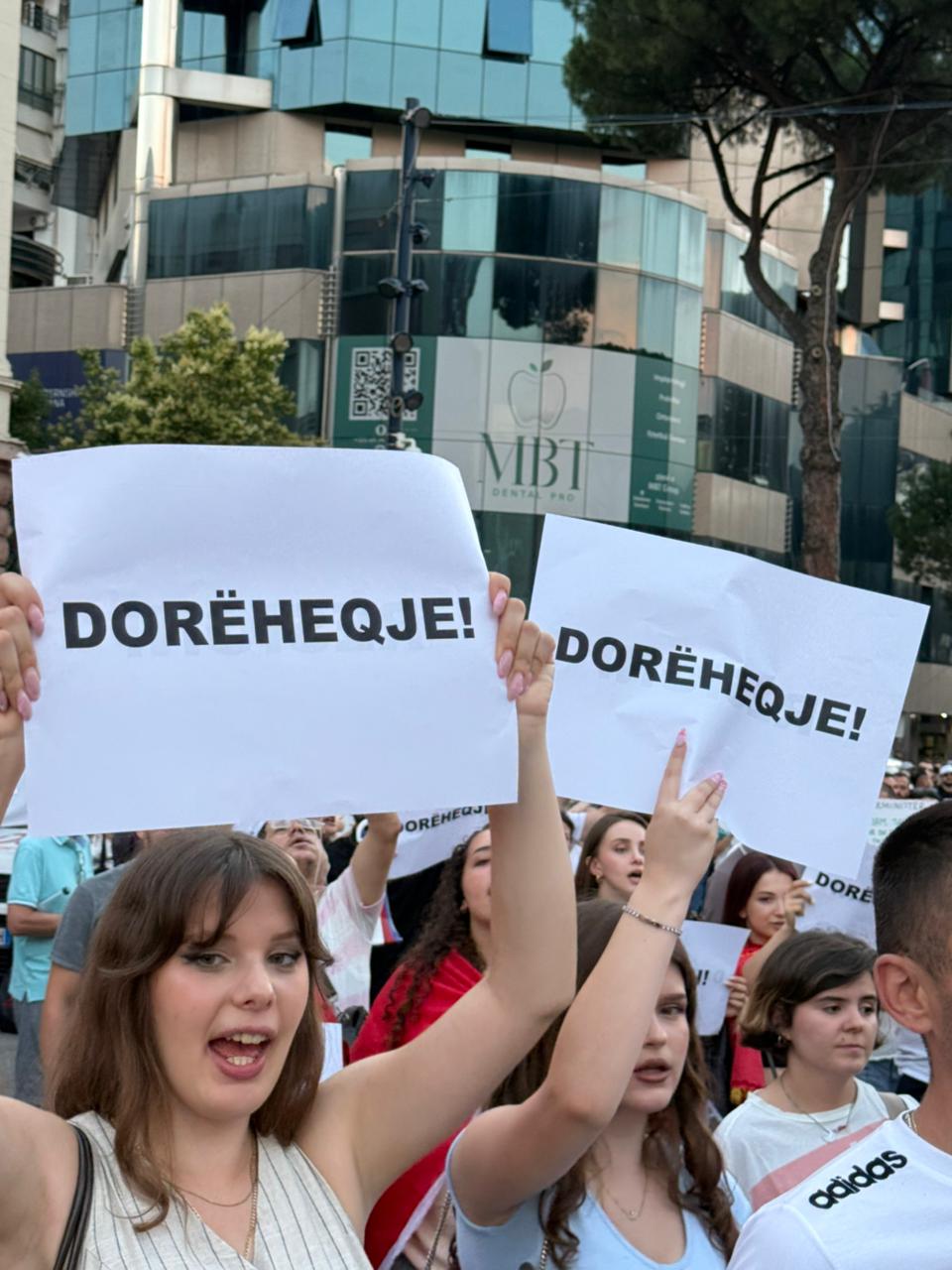 pankartat protesta 24 (3)