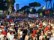 “Nuk kemi kryeministër, por diktator!”- I riu shpërthen ndaj Ramës në protestë: Fashisti dhe hajvani i vetëm je ti!
