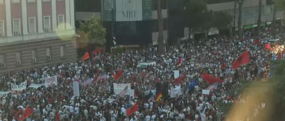 protesta kryeministria