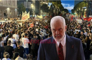 protesta per zvernecin tirane edi rama (1)