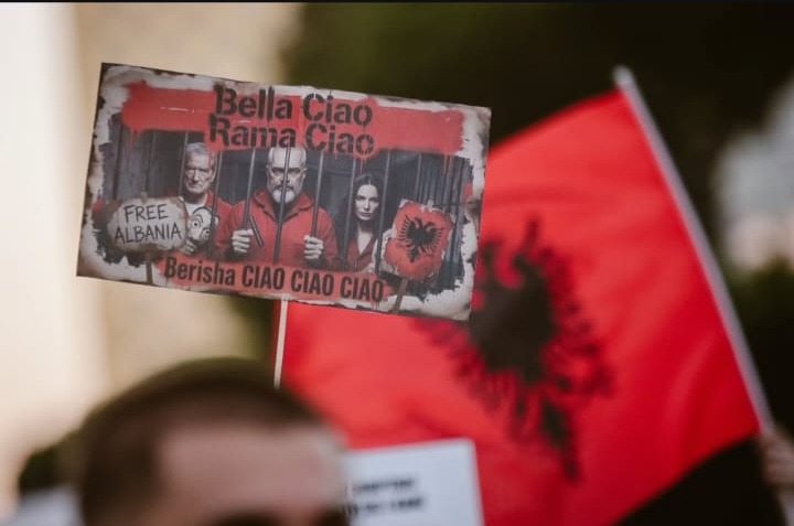 protesta rama ciao bella ciao (1)