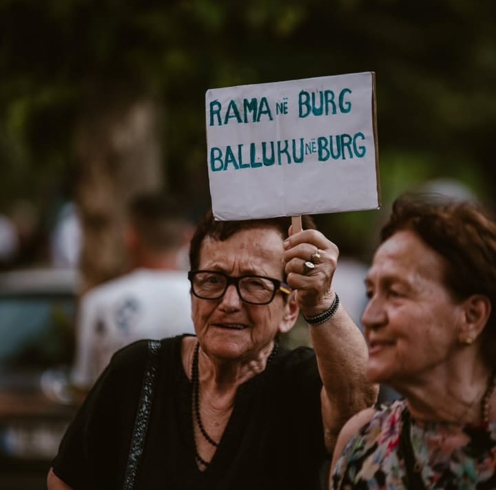 protesta rama ciao bella ciao (7)