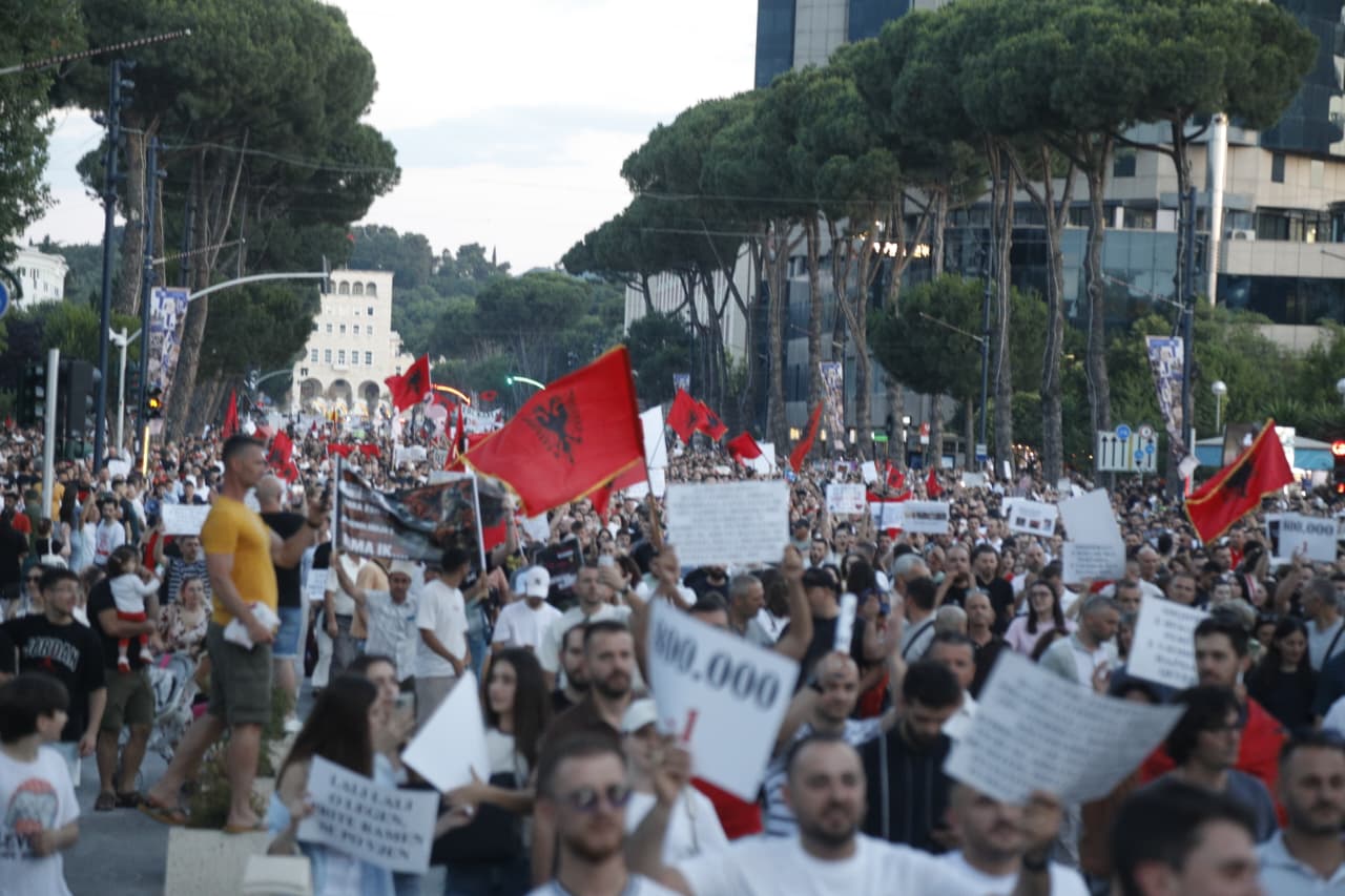 protesta tirane marshimi (5)