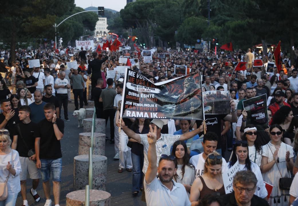 protesta tirane marshimi qeveria edi rama (3)