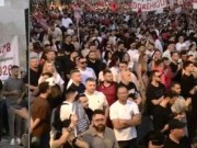 VIDEO/ “Rama i ka lëshuar flamingot dhe s’po i mbledh dot më”- Studenti ironizon kryeministrin: Ja kemi djegur neuronet! Thirri administratën në antimitingun e turpit