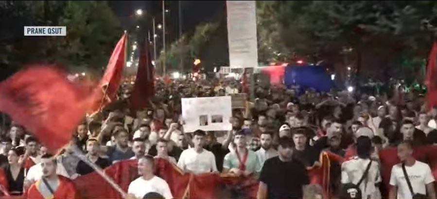 qsut protesta