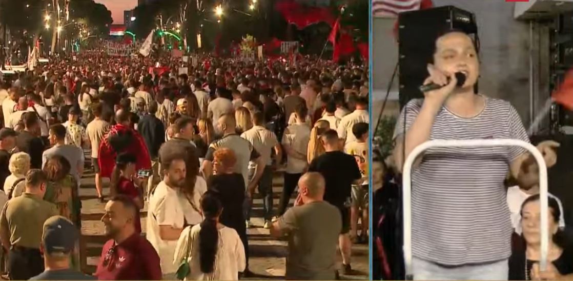  Isha në polici për të dhënë deklaratë   Protestuesja  Marshimi në Rinas ishte spontan  nuk ka qenë i koordinuar  Bravo atyre që treguan maturi me efektivët e policisë