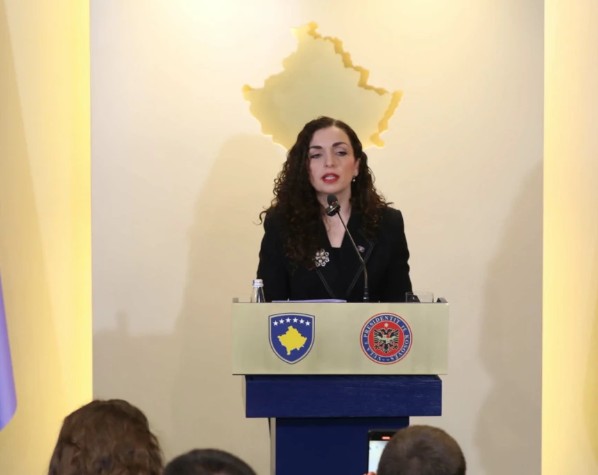 Zgjedhjet në Kosovë  Osmani për CNN  Qytetarët treguan se duan kompromis  mesazhi i tyre duhet lexuar siç duhet nga forcat politike  S ka vend për  one man show 