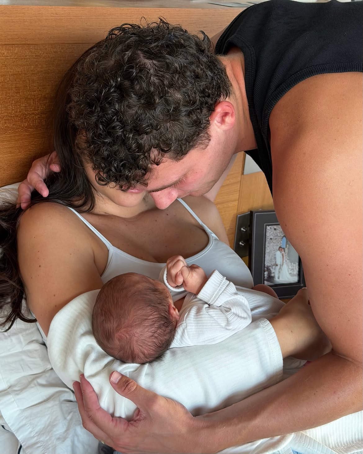 Benjamin Pavard klofina pnishi (6)