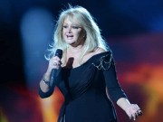 Ndërron jetë në moshën 75-vjeçare Bonnie Tyler, këngëtarja legjendare e muzikës pop të viteve ‘80