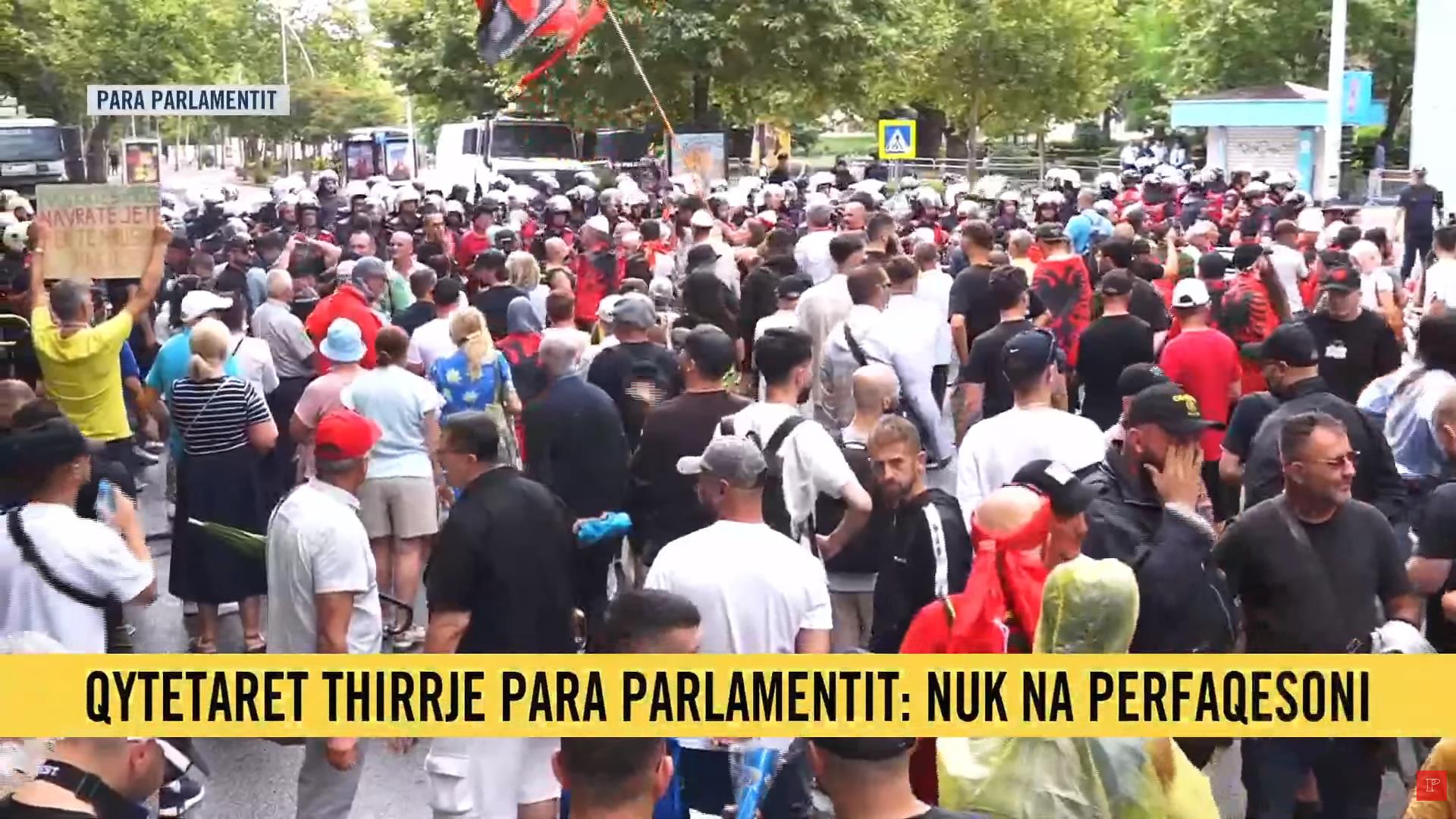 Parlamenti protesta 27 korriku
