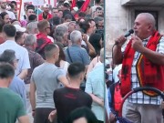 “Pse nuk e dorëzon Rama Belinda Ballukun? I ka bërë presion?”- Protestuesi thirrje SPAK: Nëse kryeministri ka shkelur ligjin, arrestojeni në zyrë! Ambasadorët të dëgjojnë popullin