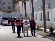 Shpërndanin drogëra të forta, arrestohen 5 persona në Vlorë, dy prej tyre italianë! Ja çfarë u sekuestrua