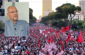 auron tare protesta