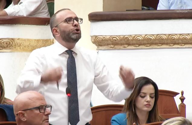 bardhi