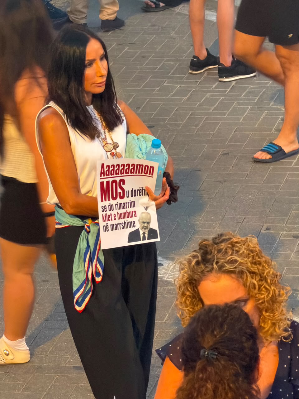 eranda libogova proteste (1)