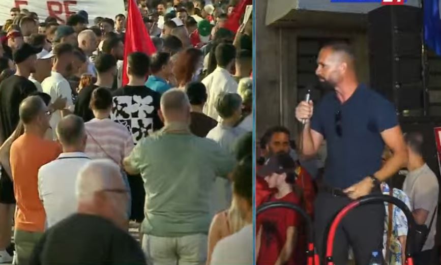 gazetari kuksian proteste