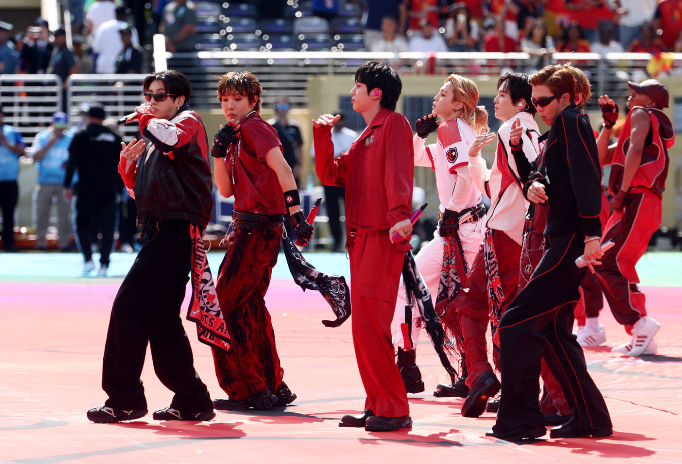 kupa e botes bts1