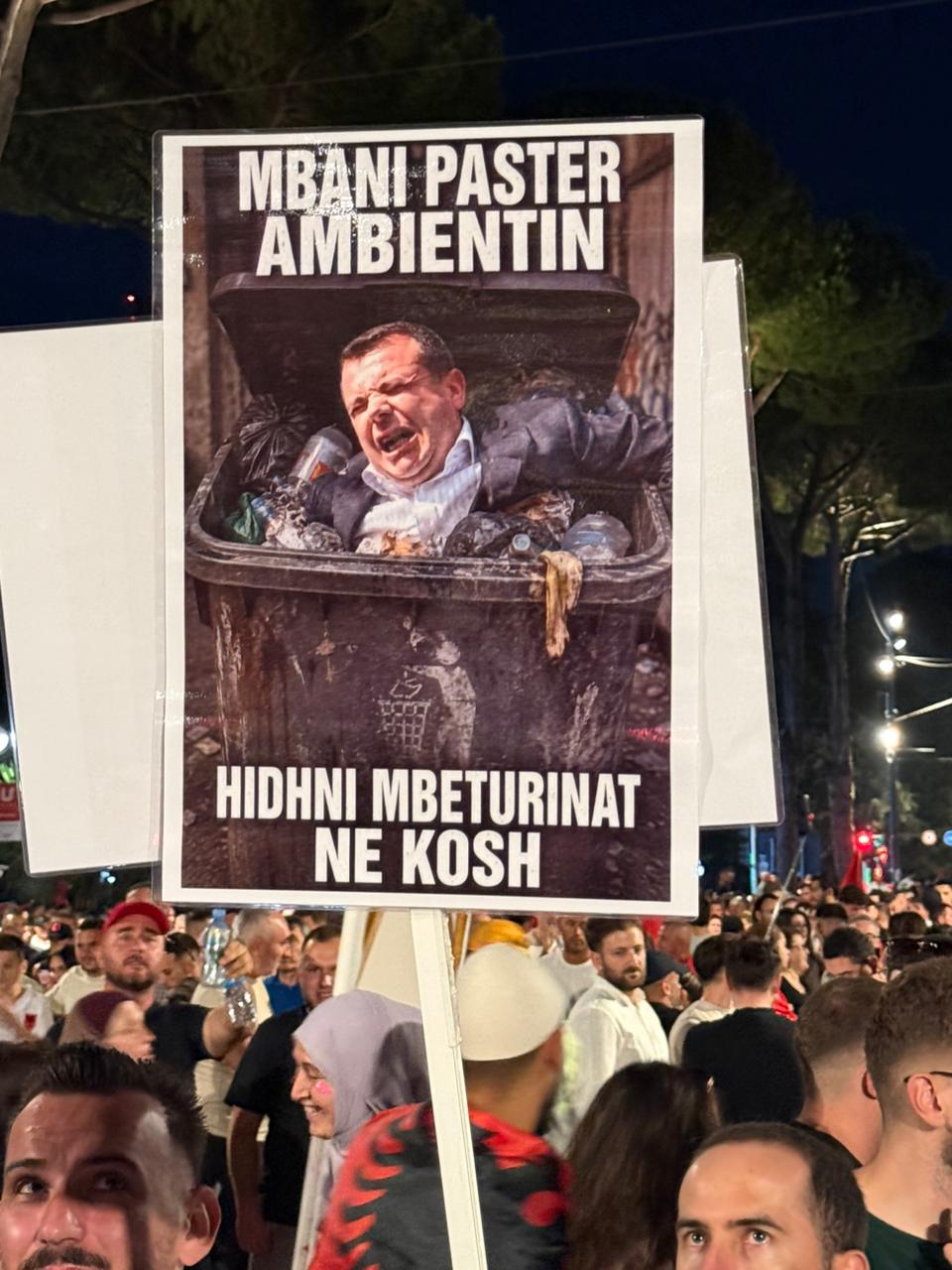 pankarta ne proteste (3)