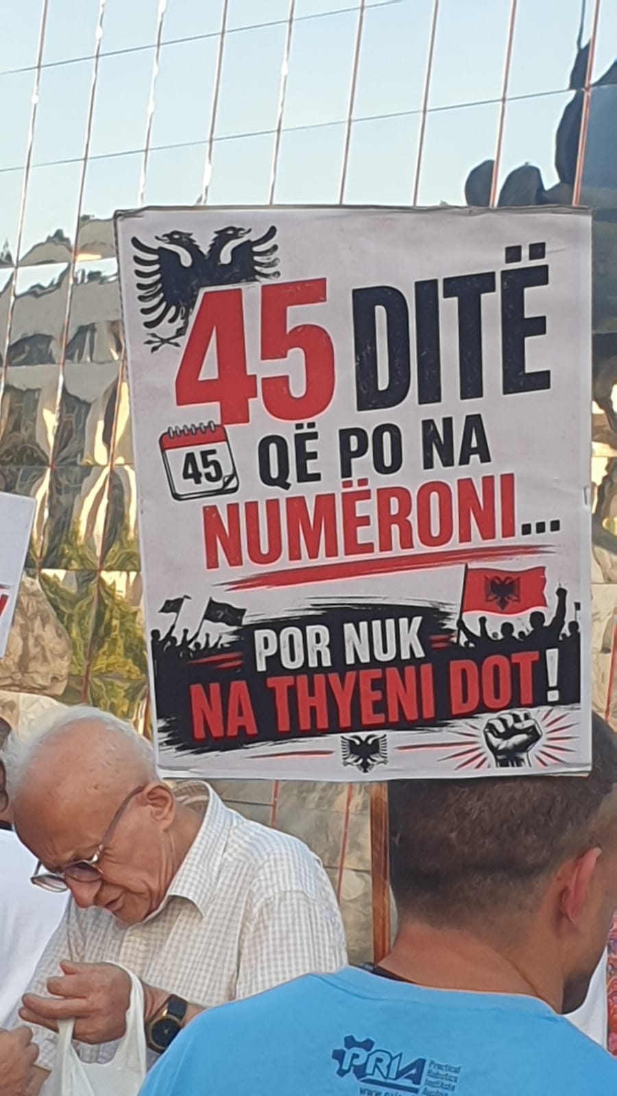 pankarta protesta 45 (6)