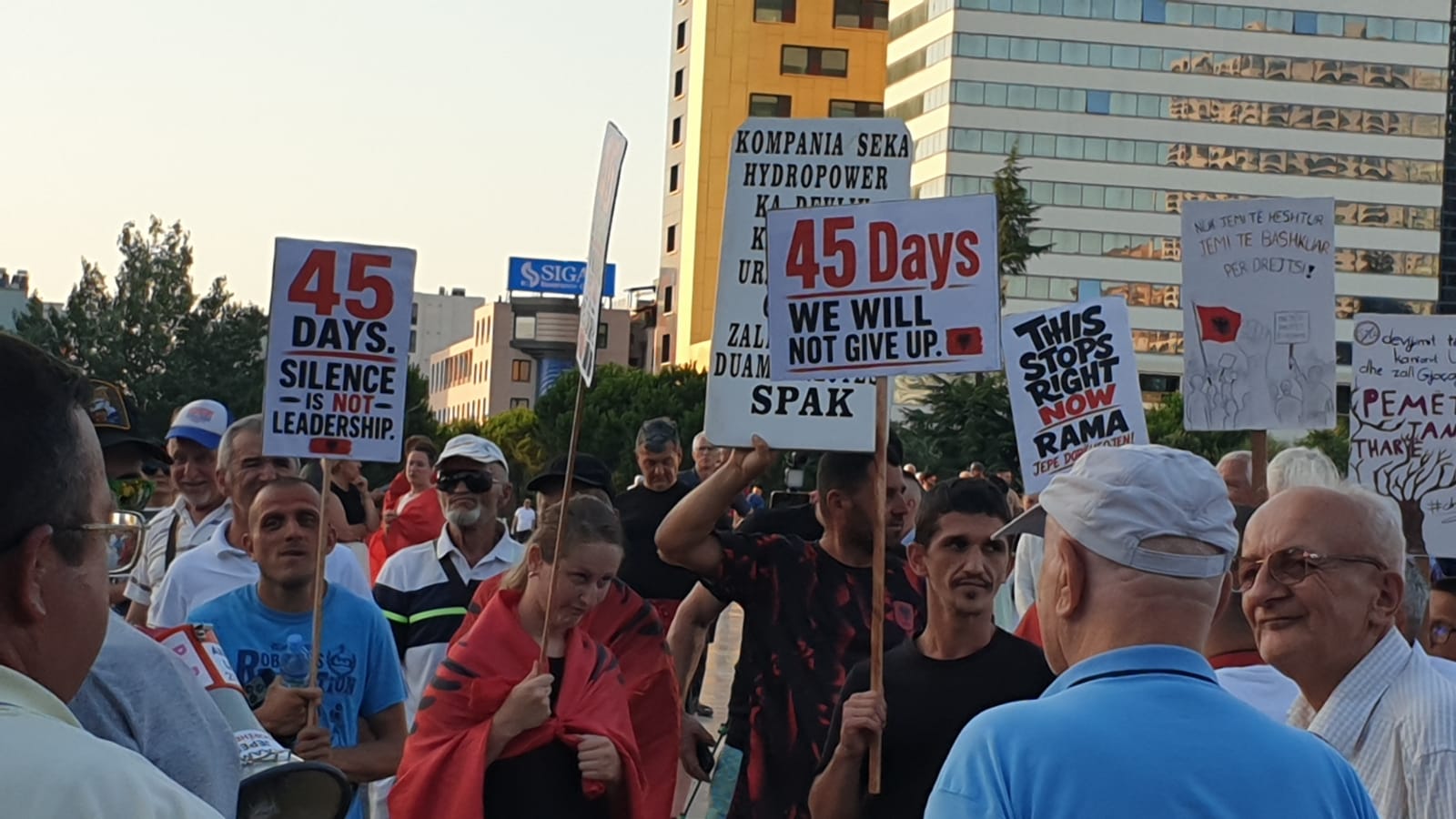 pankarta protesta 45 (7)