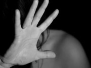 Tronditëse në Selanik, e mitura shqiptare denoncon se është p*rdhunuar nga një 14-vjeçar dhe ka filmuar aktin