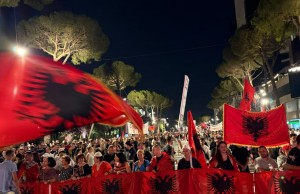 protesta 48 kryeministria (1)