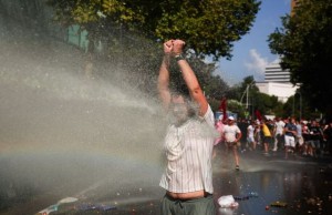 protesta tirane