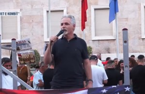 protestues