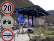 Serbia arreston një person në kufi me Kosovën, dyshohet për krime lufte!