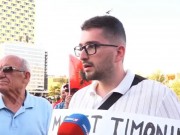 “Rama deshi timonin dhe e mori! Tani po na çon në humnerë”- Protestuesi: Parlamenti i korruptuar, çdo gjë e kalbur që në themel! Kryeministri bën gjithçka për fasadë
